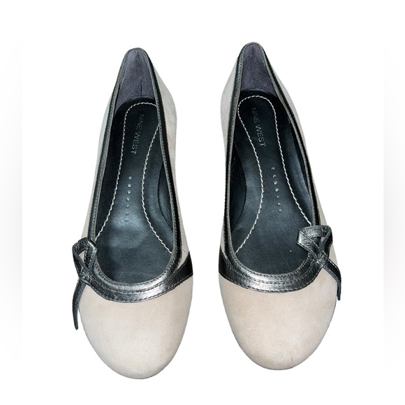 Nine West Shoes - Silver and Light Gray Suede Flats Size 7